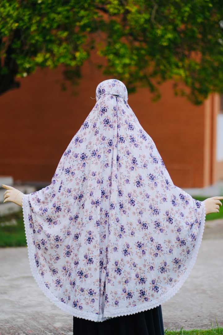 সালাত,হিজাব