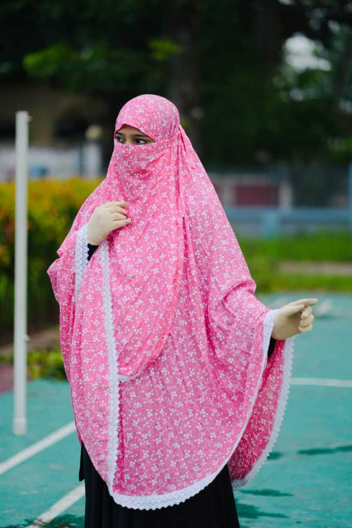 সালাত,হিজাব