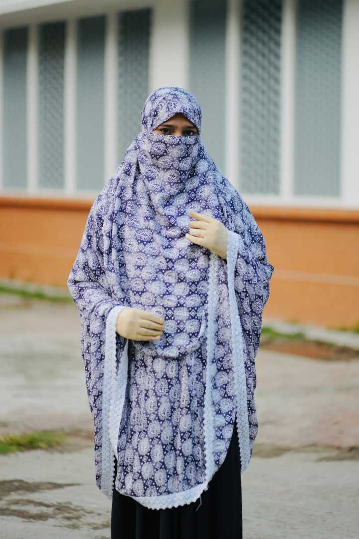 সালাত,হিজাব