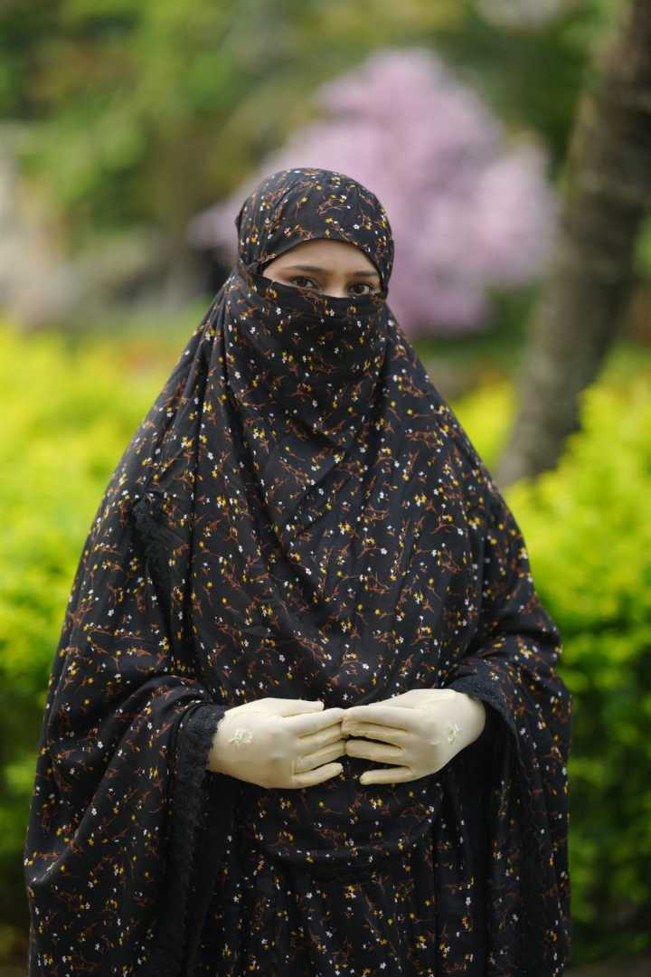 সালাত,হিজাব