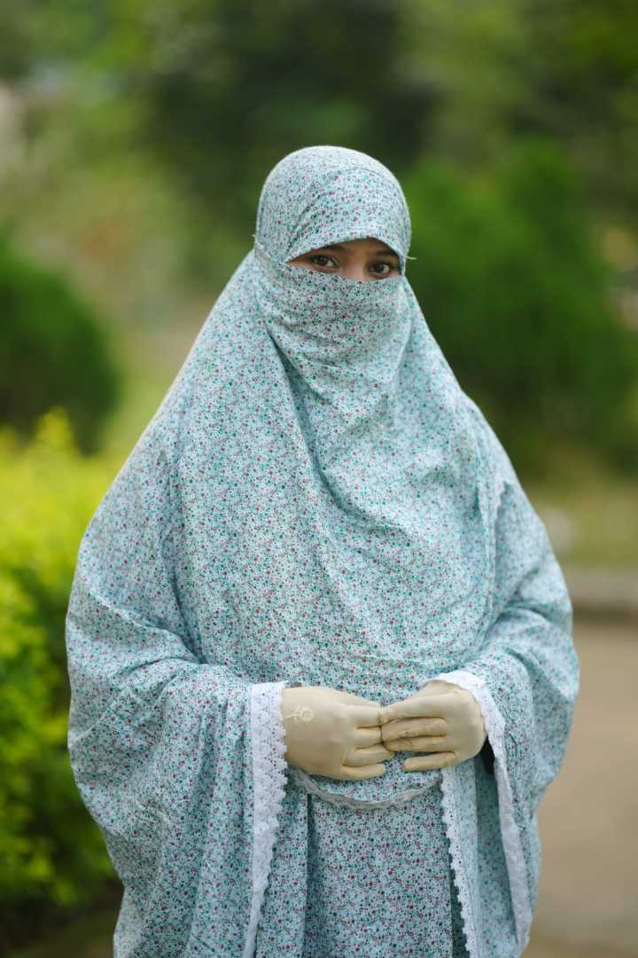 সালাত,হিজাব