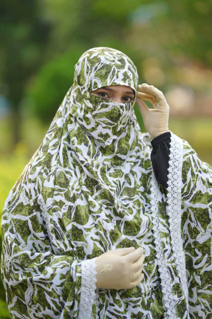 সালাত,হিজাব