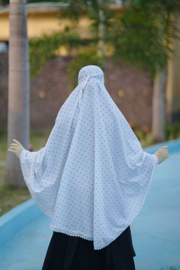 সালাত,হিজাব